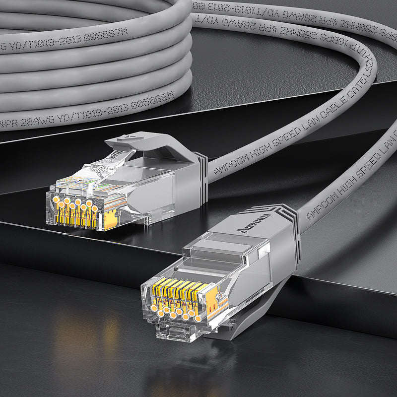AMPCOM Cat6 28AWG UTP Patch Cable, Ultra-Slim, LSZH, für die Verkabelung von Rechenzentren mit hoher Dichte
